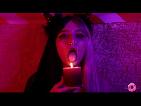 ❤️ Succubus Sexy-ren Pumada Sutsua Ahoa betetzearekin ️ Azal pornoa gugan ﹏