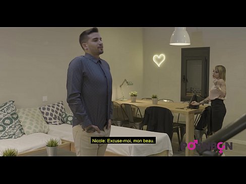 ❤️ PORNBCN 4K Titi handiak dituen emakume heldu batek analean izorratu nahi du gigolo gaztea zakar handiarekin mamada amorioa izorradura gogorra eskuko lana txakur estiloa puxa miazkatzea orgasmoa frantsesezko azpitituluak ️ Azal pornoa gugan ﹏